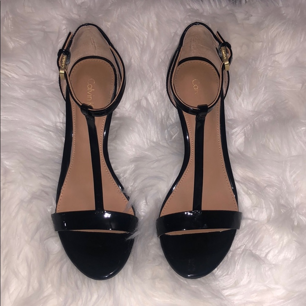 Black heels!